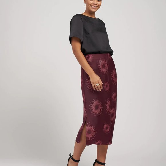 Universal Standard Diane satin bias midi skirt NWT - Picture 1 of 4